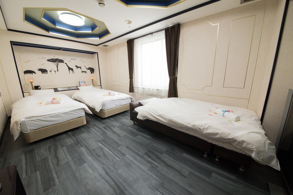 Hotel Candy Hall (Adults Only) Osaka Exteriör bild