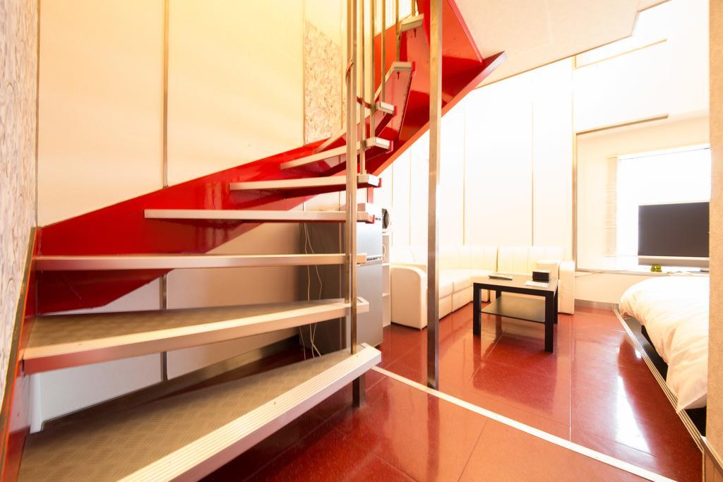 Hotel Candy Hall (Adults Only) Osaka Exteriör bild