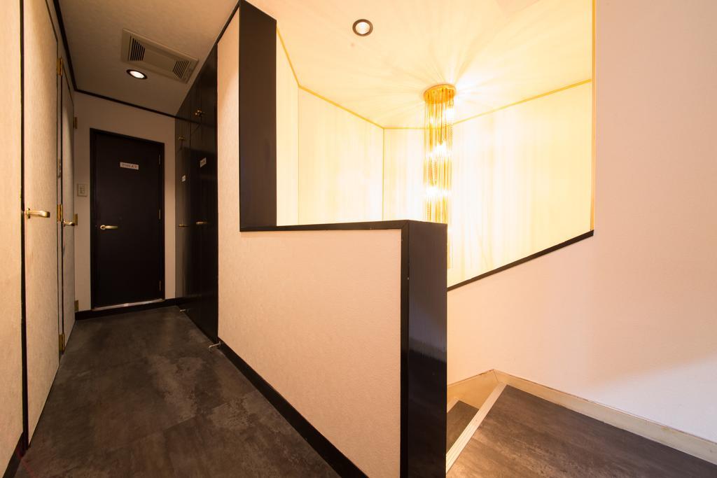 Hotel Candy Hall (Adults Only) Osaka Exteriör bild