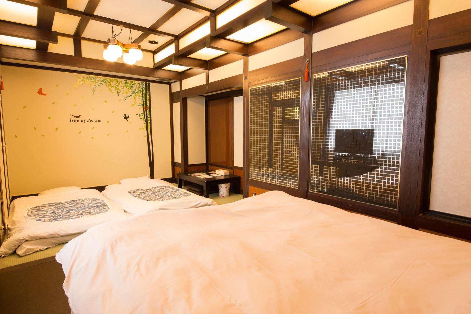 Hotel Candy Hall (Adults Only) Osaka Exteriör bild