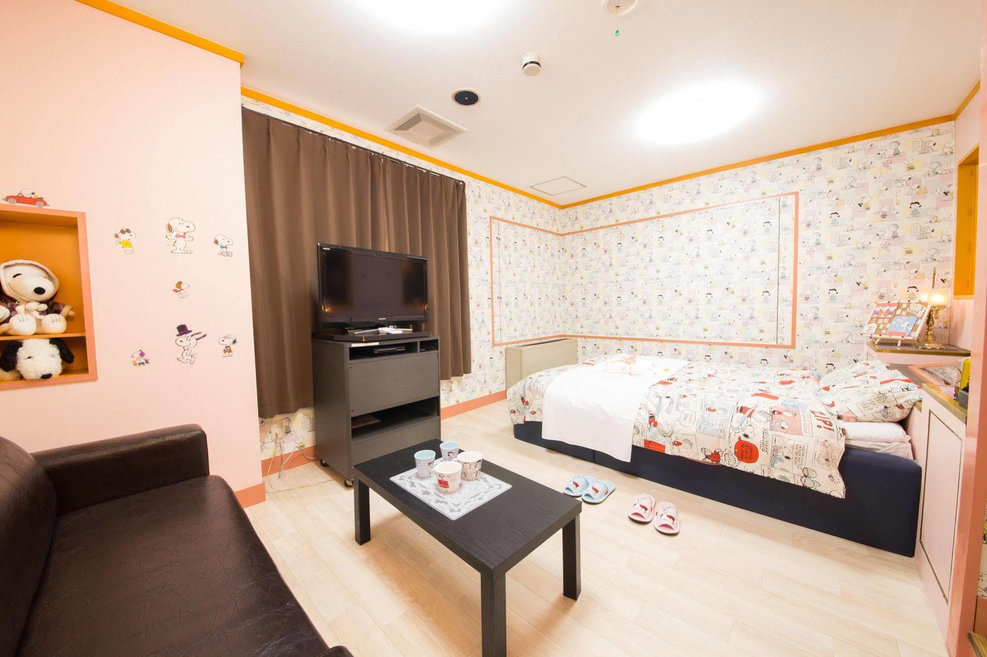 Hotel Candy Hall (Adults Only) Osaka Exteriör bild
