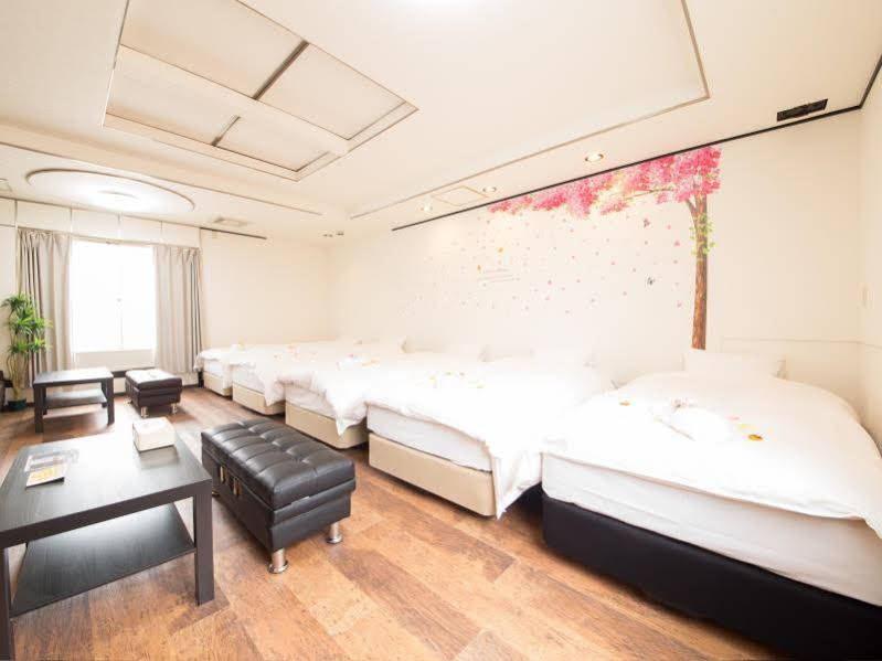 Hotel Candy Hall (Adults Only) Osaka Exteriör bild