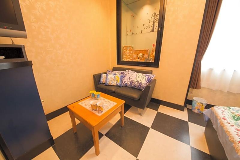 Hotel Candy Hall (Adults Only) Osaka Exteriör bild